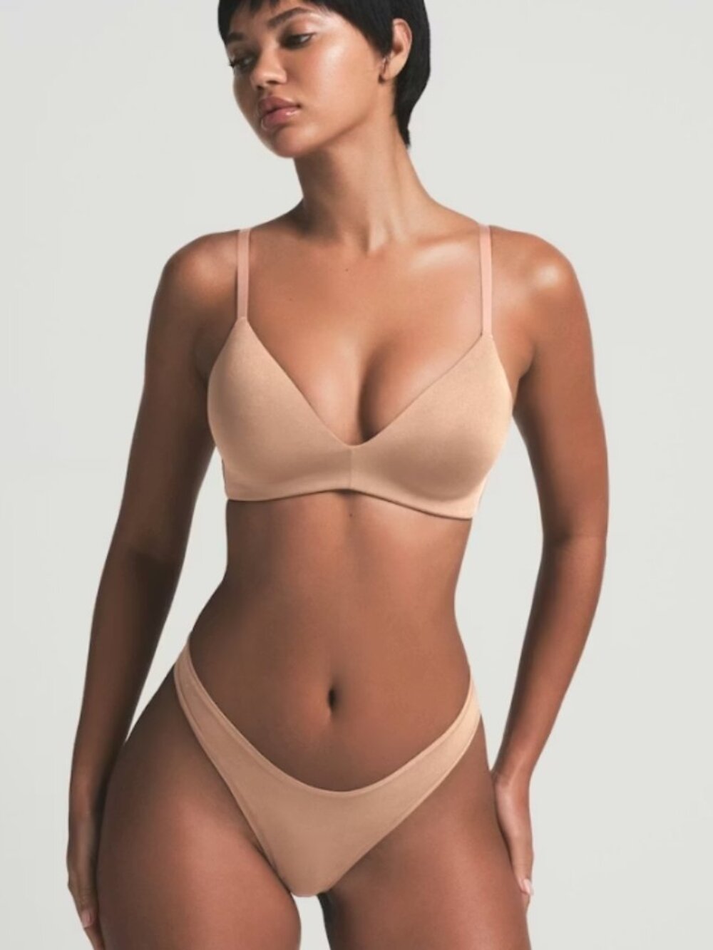 NEW SKIMS Wireless Form T-Shirt Demi Bra Sienna 32C NWT